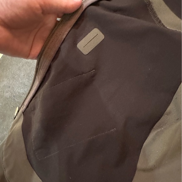 Nau asymmetrical zip jacket army green water resistant womens size xs - Picture 12 of 14